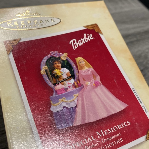 Hallmark | Barbie: Special Memories Photo Holder (2003) - Keepsake Ornament - Picture 15 of 15